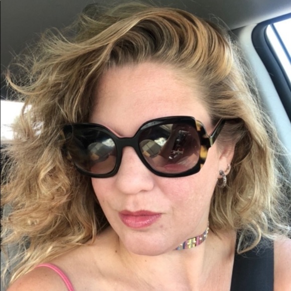 SALE!! Prada sunglasses two toned faux tortoise shell. - Picture 8 of 8